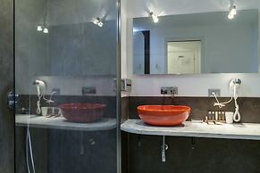 Flat 285