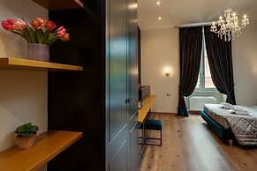 Flat 285