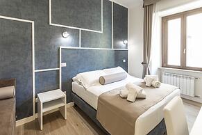 Flat 285
