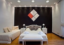 Flat 285