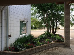 Plains Motel
