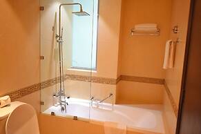 Saraya Corniche Hotel