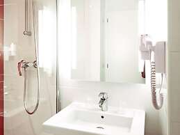 Ibis Styles Toulouse Labège