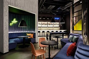 Aloft by Marriott Osaka Dojima