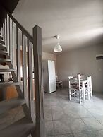 Demis Apartments