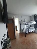 Demis Apartments