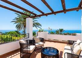 Las Terrazas de Abama Suites