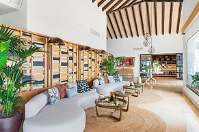 Las Terrazas de Abama Suites