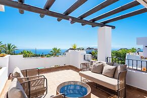 Las Terrazas de Abama Suites