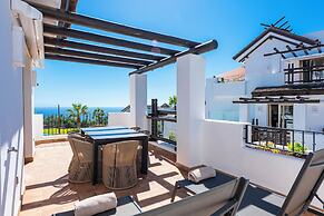 Las Terrazas de Abama Suites