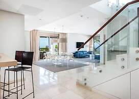 Las Terrazas de Abama Suites