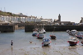Harbour Inn