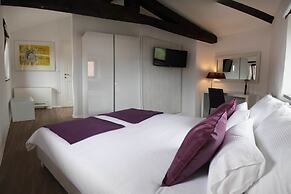 Boutique Hotel Dvor