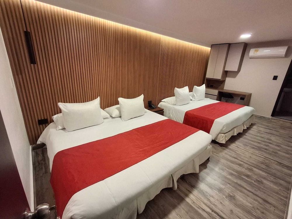Hotel León Dorado