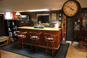 The Findlay House