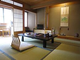 Tsutaya Ryokan