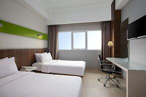 Hotel Santika Cikarang