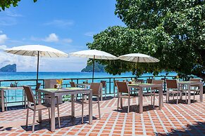 Phi Phi Long Beach Resort & Villa