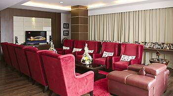 Ijen Suites Hotel