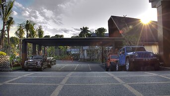 Ijen Suites Hotel