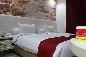 The WIN hotel