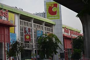 At Bangkok Hotel