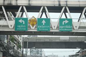 At Bangkok Hotel