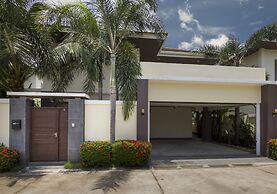 Tropicana Pool Villa