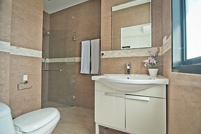 Tropicana Pool Villa