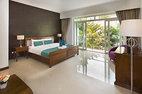 Tropicana Pool Villa
