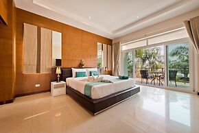 Tropicana Pool Villa