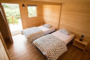 Good Feeling Hostel & Guesthouse