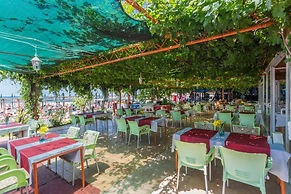 Heaven Beach Apart