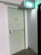 Maneerote Hotel Surin