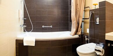 Comfort Nsk Hotel