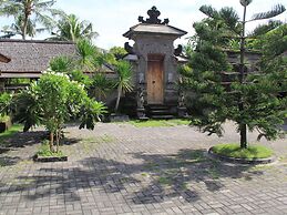 Suji Bungalow
