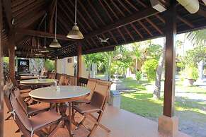 Suji Bungalow