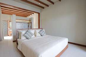 FLC Luxury Hotel Samson