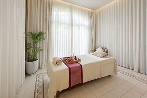 FLC Luxury Hotel Samson