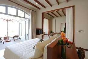 FLC Luxury Hotel Samson