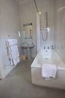 Ramnee Hotel
