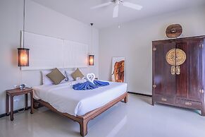 Kokyang Estate by Tropiclook