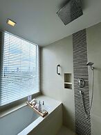 Sora Resort & Suites Sukhumvit