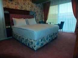 Cebeci Lotis Hotel