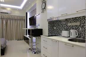 ThepThip ArtDeco Apartments