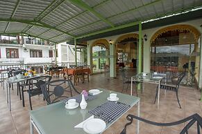 Amanda Hills Kandy
