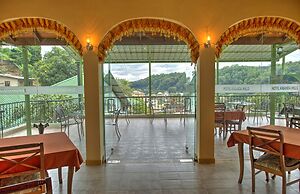 Amanda Hills Kandy