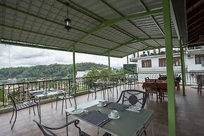 Amanda Hills Kandy