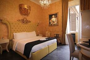 Pope's Suites