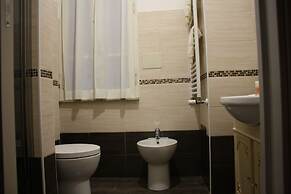 Pope's Suites